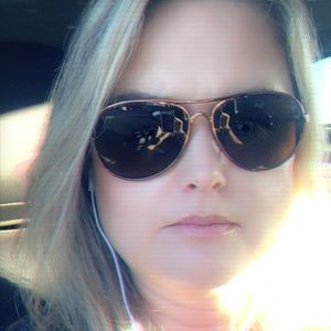 Meet your Posher, Davida